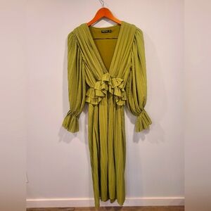 NASTY GAL Pleated Chiffon Ruffle Maxi Dress Size US 4